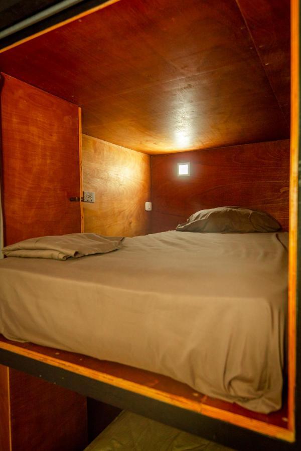 Akih Pods Hostel Playa Santa Teresa  Екстер'єр фото