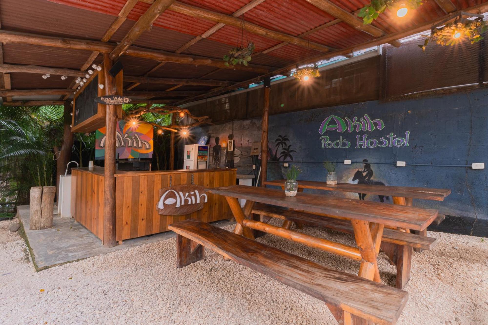 Akih Pods Hostel Playa Santa Teresa  Екстер'єр фото